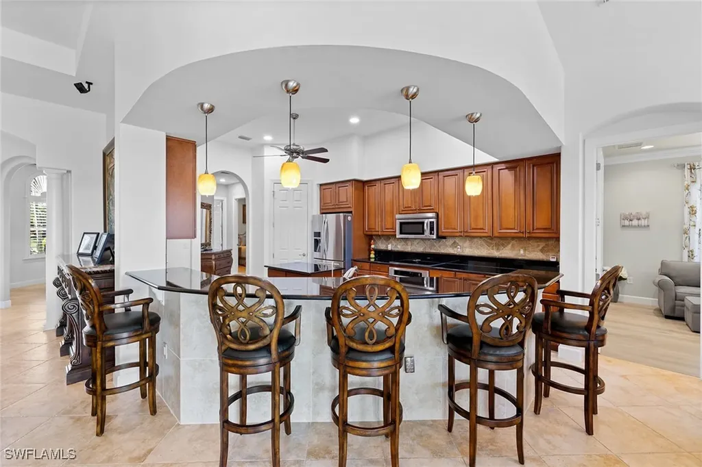 12137 Wicklow Lane Naples FL 34120
