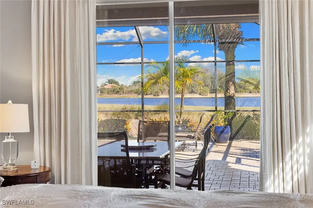 12137 Wicklow Lane Naples FL 34120