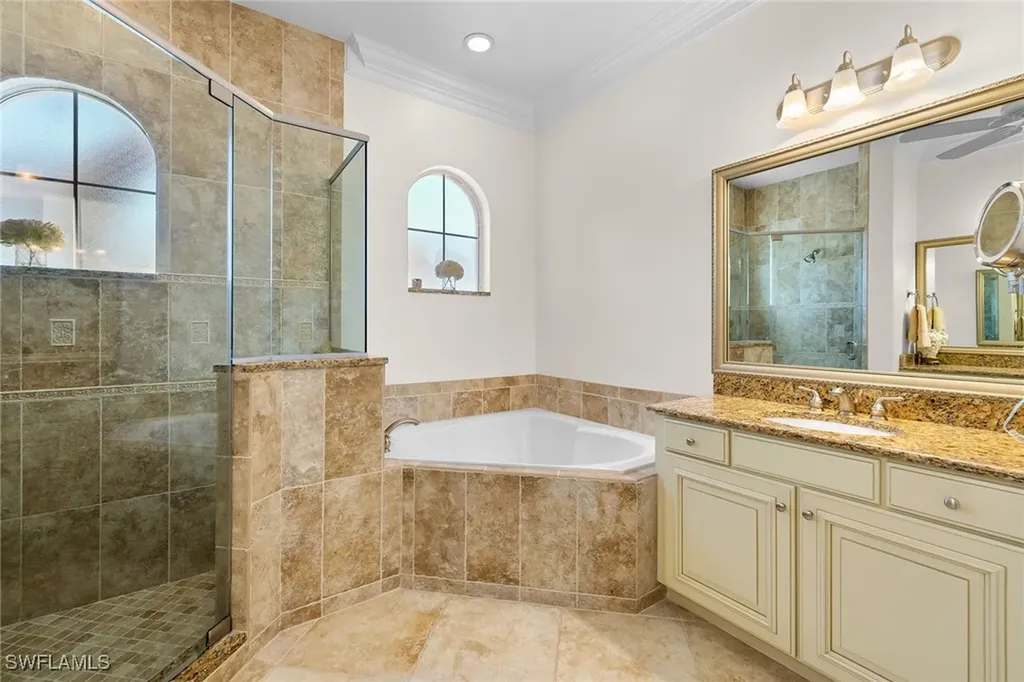 12137 Wicklow Lane Naples FL 34120