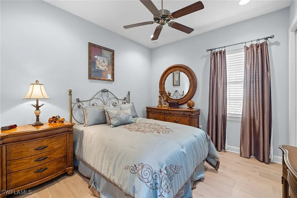 12137 Wicklow Lane Naples FL 34120