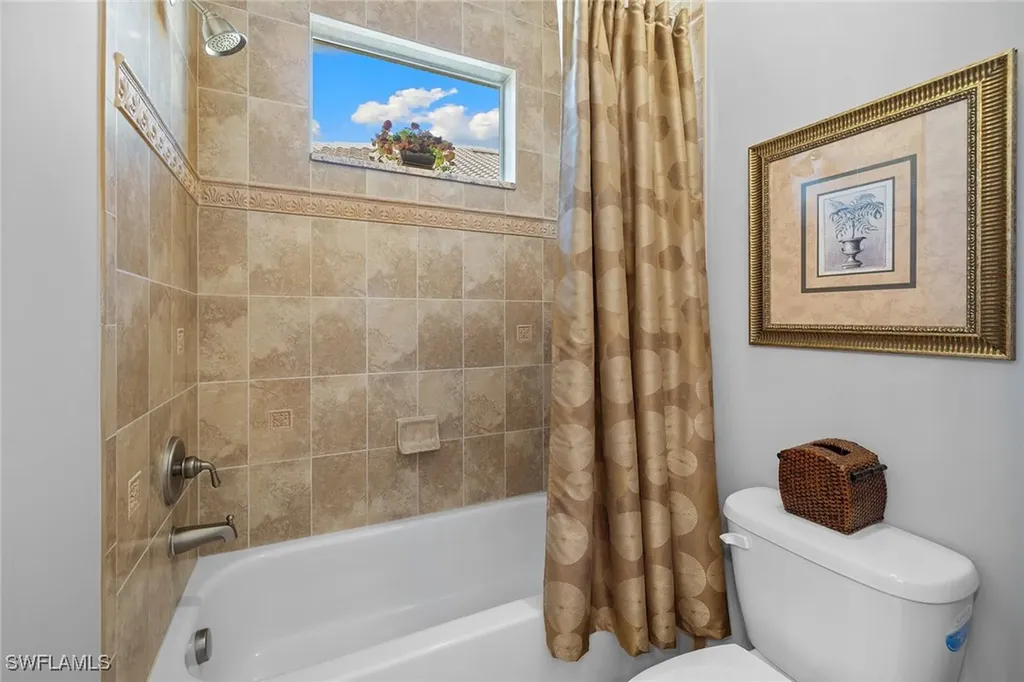 12137 Wicklow Lane Naples FL 34120