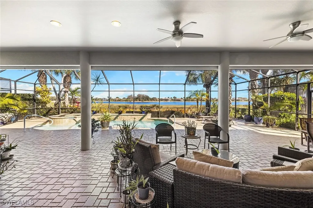 12137 Wicklow Lane Naples FL 34120