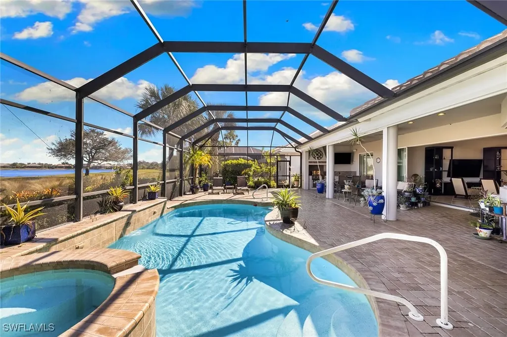 12137 Wicklow Lane Naples FL 34120