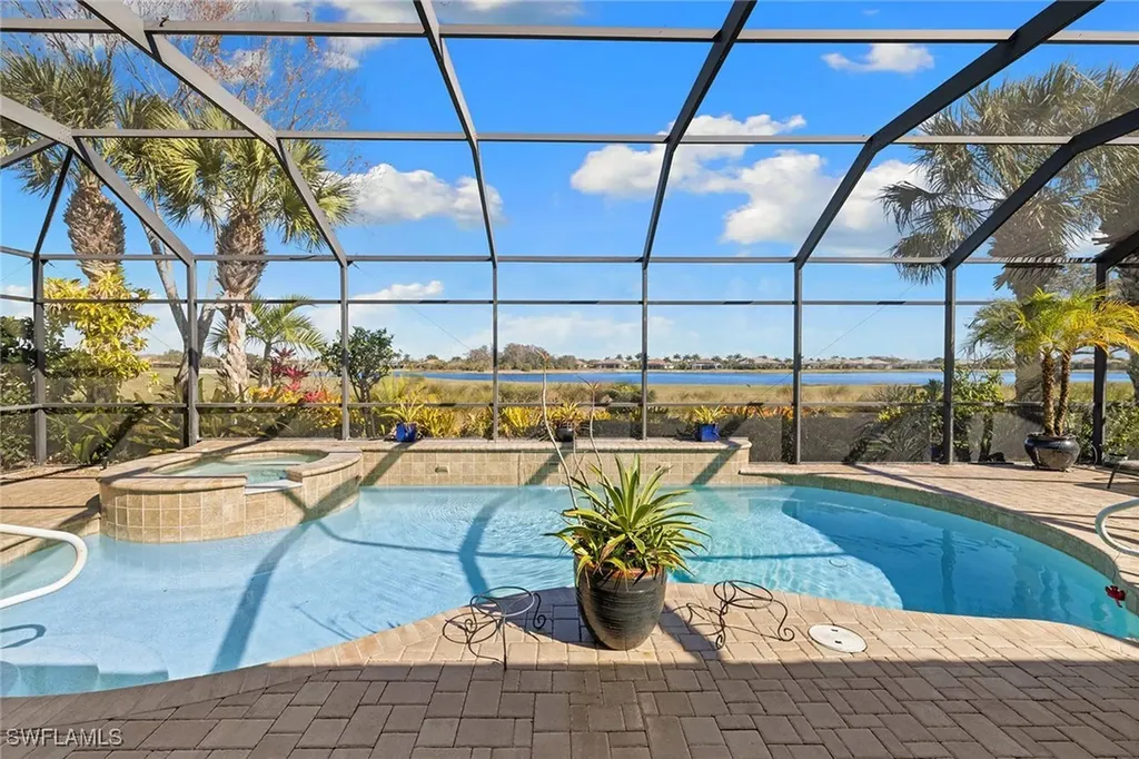 12137 Wicklow Lane Naples FL 34120