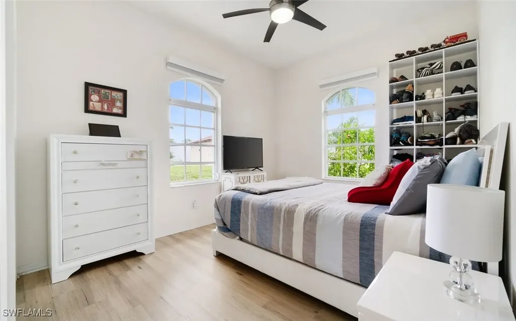 18683 Baseleg Avenue North Fort Myers FL 33917