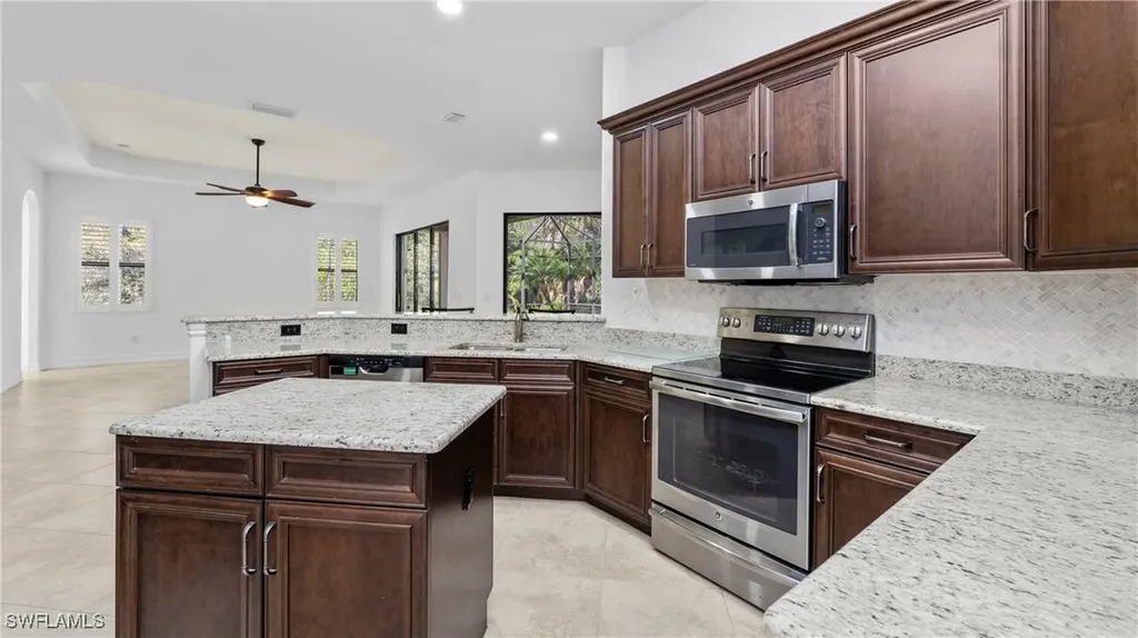 8856 Lely Island Circle Naples FL 34113