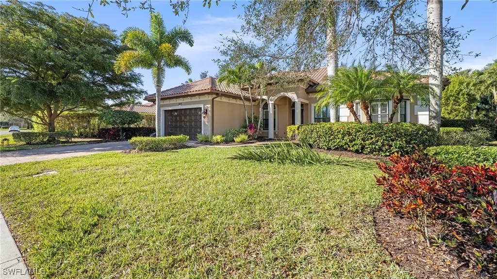 8856 Lely Island Circle Naples FL 34113