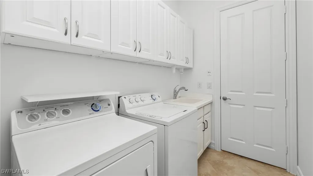 8856 Lely Island Circle Naples FL 34113