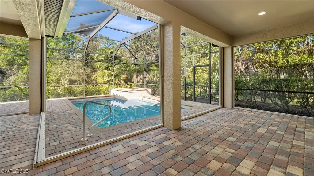 8856 Lely Island Circle Naples FL 34113