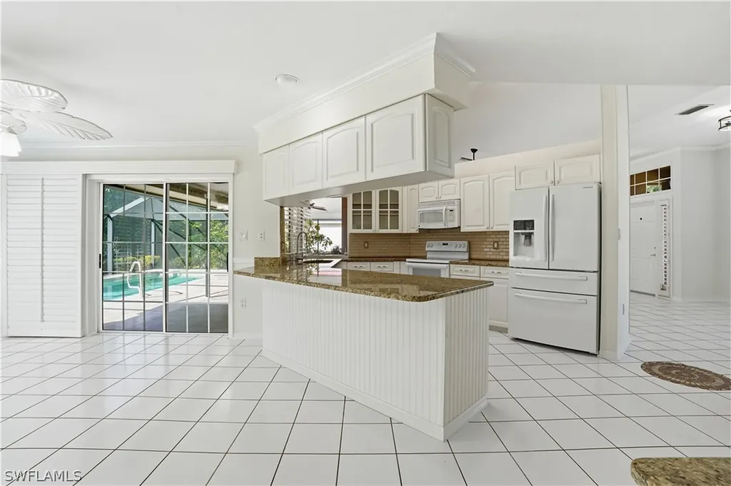 1115 Moon Lake Drive Naples FL 34104