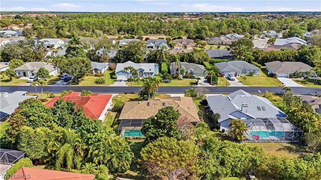 1115 Moon Lake Drive Naples FL 34104