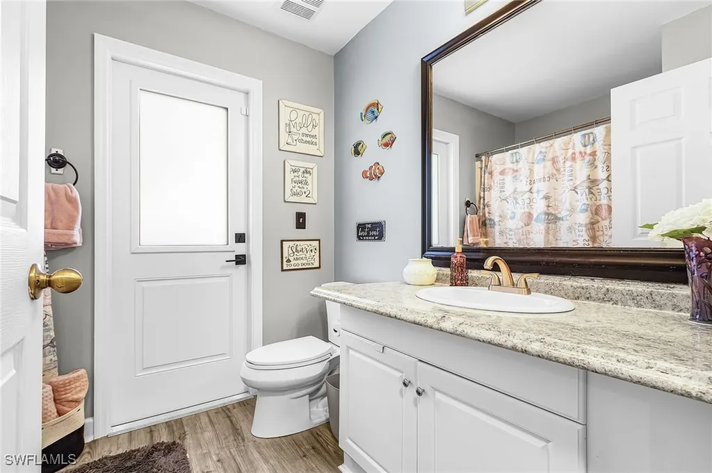 703 NE 23rd Terrace Cape Coral FL 33909