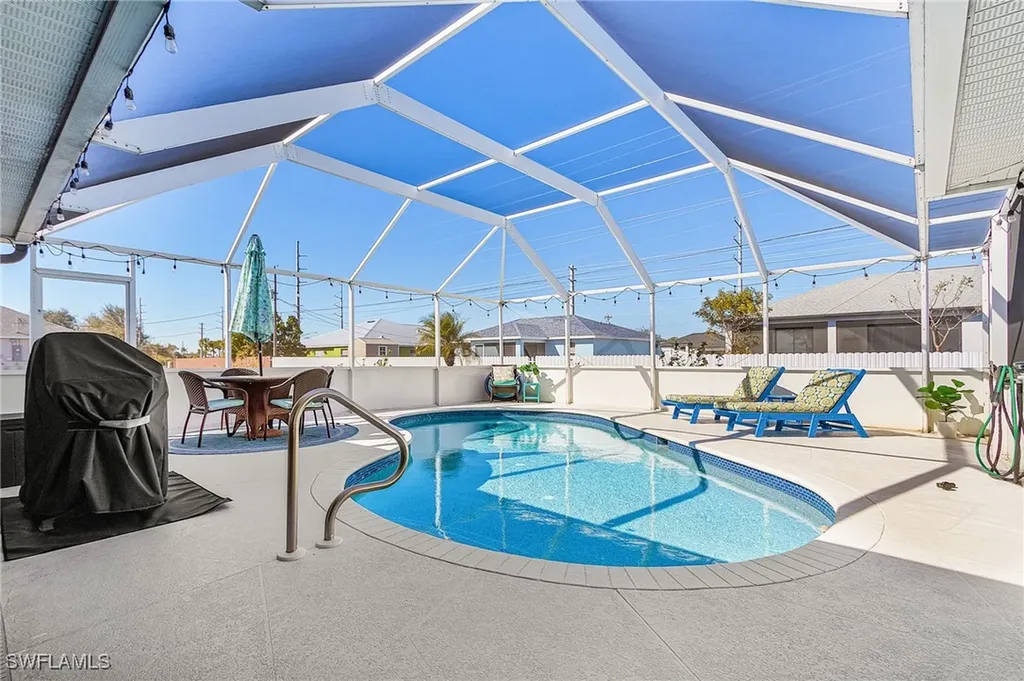 703 NE 23rd Terrace Cape Coral FL 33909