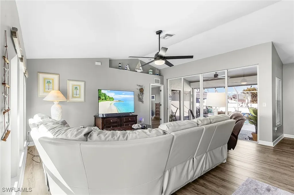 703 NE 23rd Terrace Cape Coral FL 33909