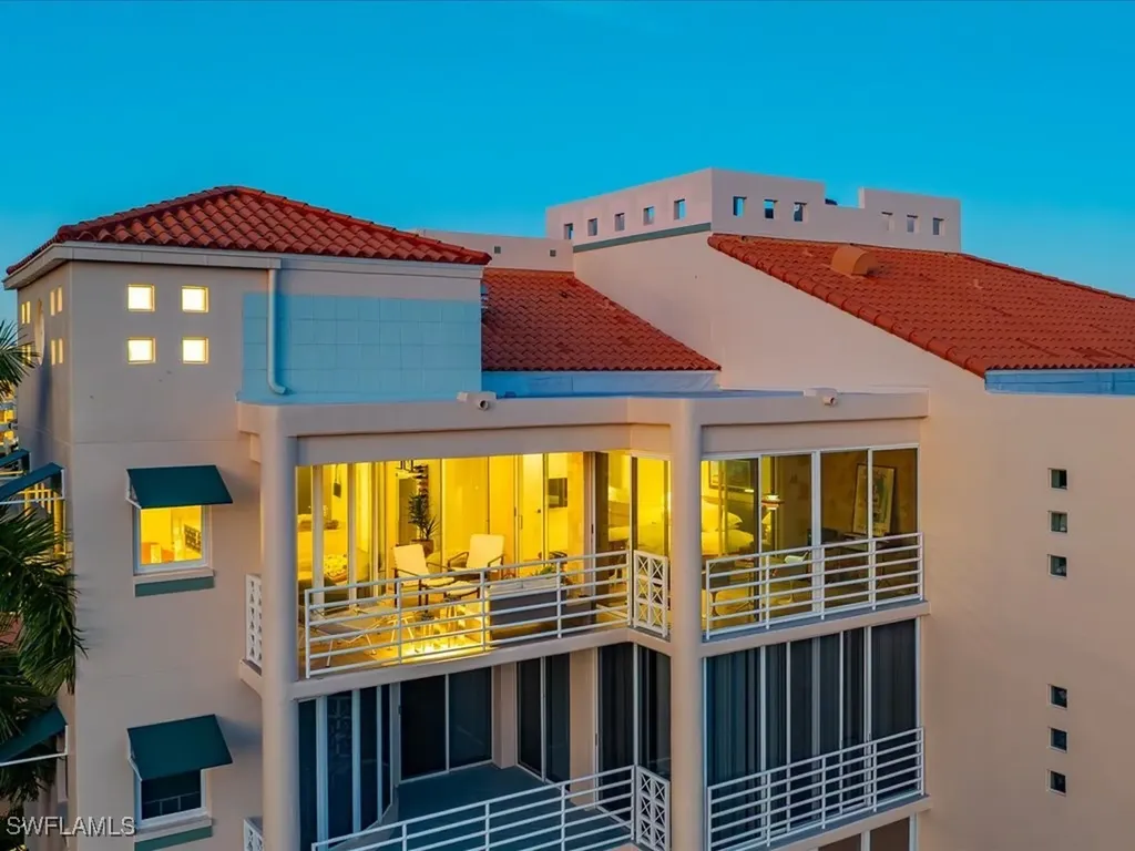 4500 Gulf Shore Boulevard N Naples FL 34103