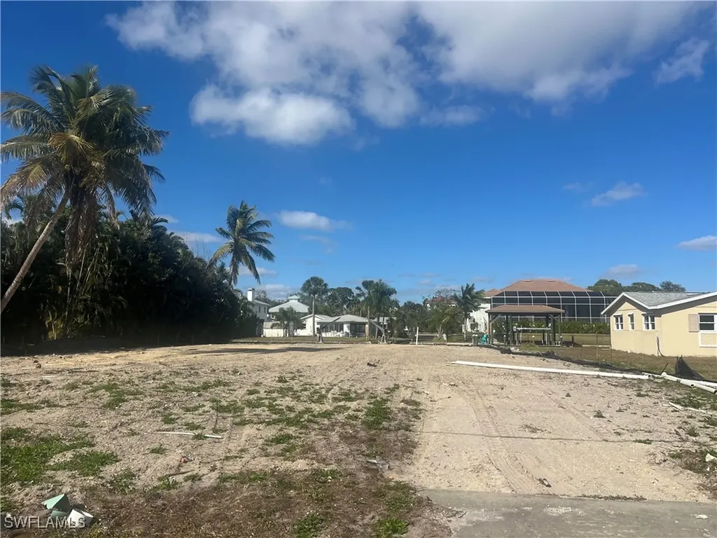 4822-4824 Esplanade Street Bonita Springs FL 34134