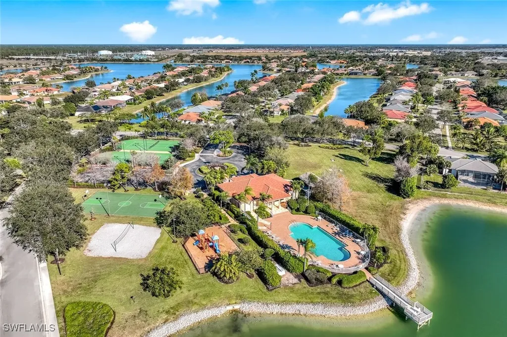 598 Grand Rapids Boulevard Naples FL 34120