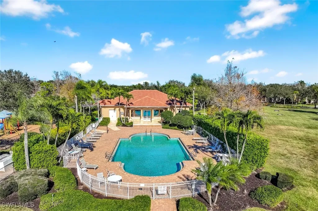 598 Grand Rapids Boulevard Naples FL 34120