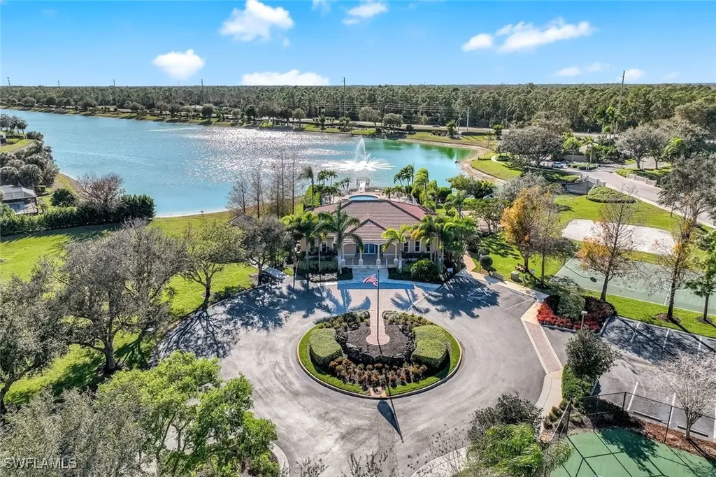 598 Grand Rapids Boulevard Naples FL 34120