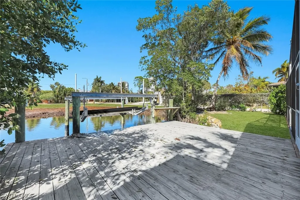 730 Glendale Avenue Naples FL 34110