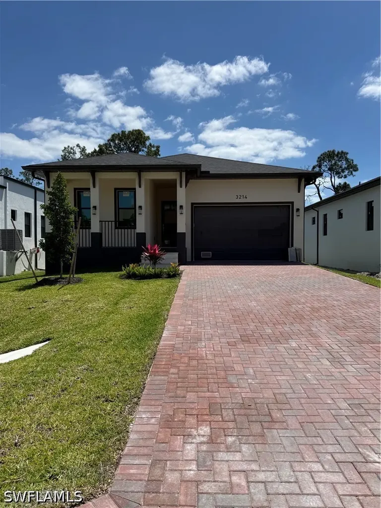 Naples FL, 3214 Andrews Avenue