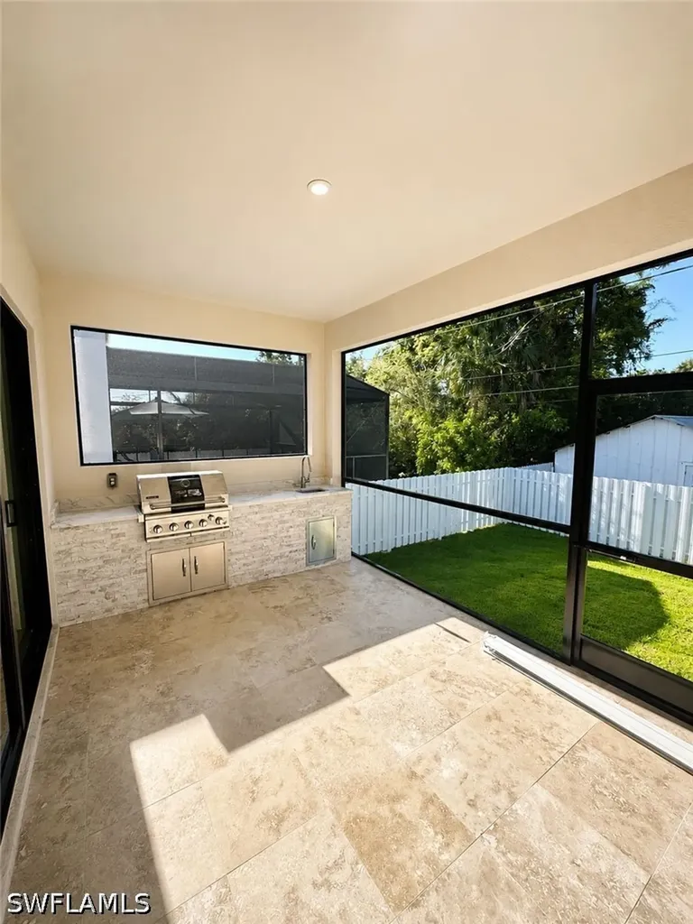3214 Andrews Avenue Naples FL 34112