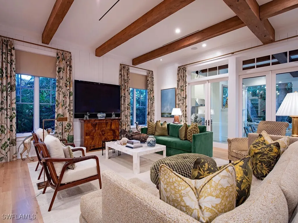 1963 Gulf Shore Boulevard S Naples FL 34102