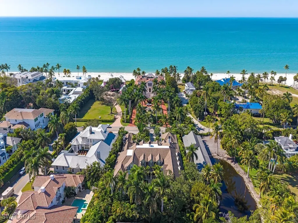 1963 Gulf Shore Boulevard S Naples FL 34102