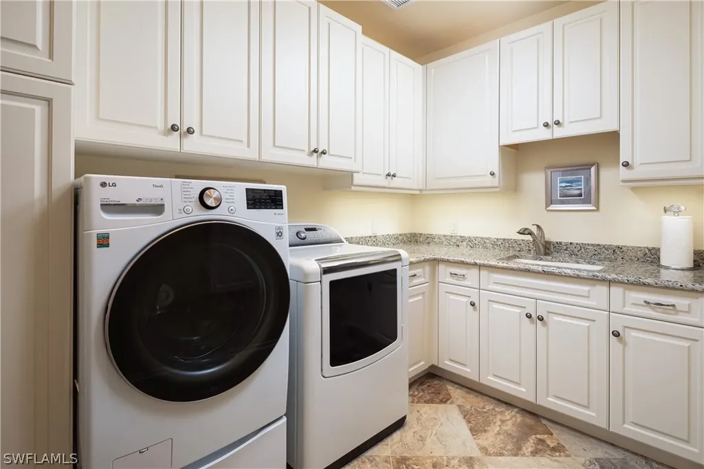 101 Jumento Cay Lane Bonita Springs FL 34134