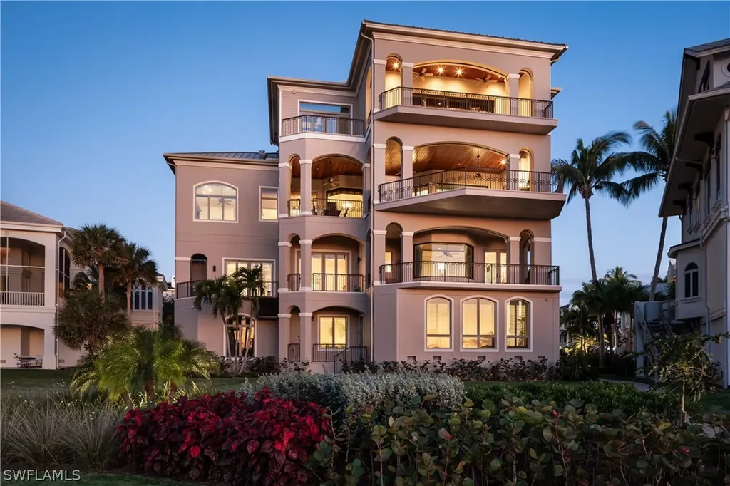 101 Jumento Cay Lane Bonita Springs FL 34134