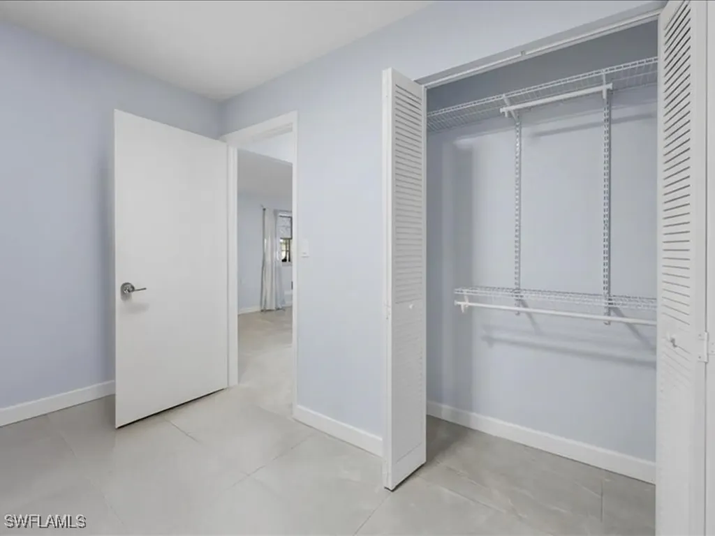 77 Glenmont Drive W North Fort Myers FL 33917