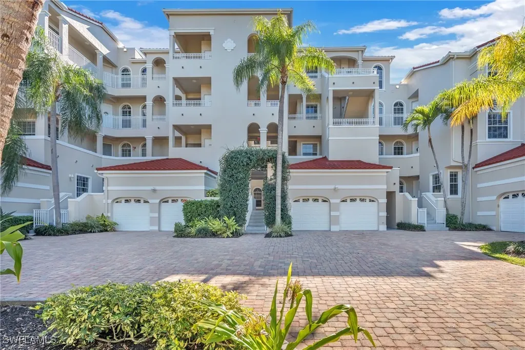 1610 Clermont Drive Naples FL 34109