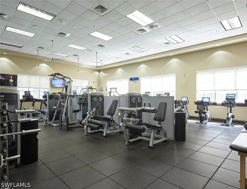 1610 Clermont Drive Naples FL 34109