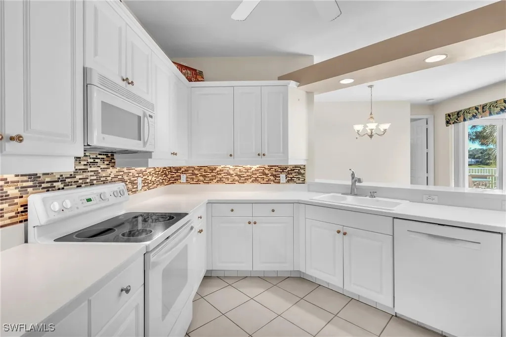 1610 Clermont Drive Naples FL 34109