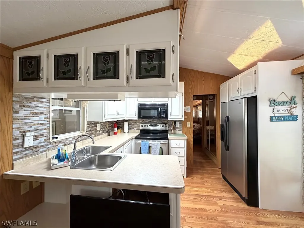 4710 Split Log Lane W Estero FL 33928