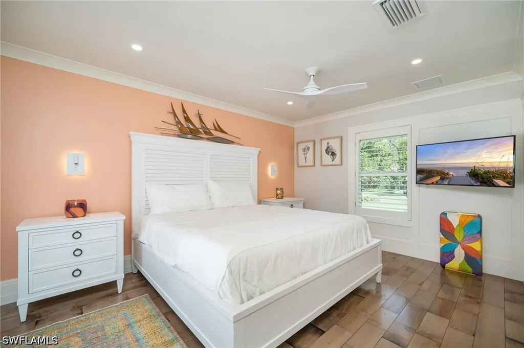 805 Lake Vista Court Naples FL 34108