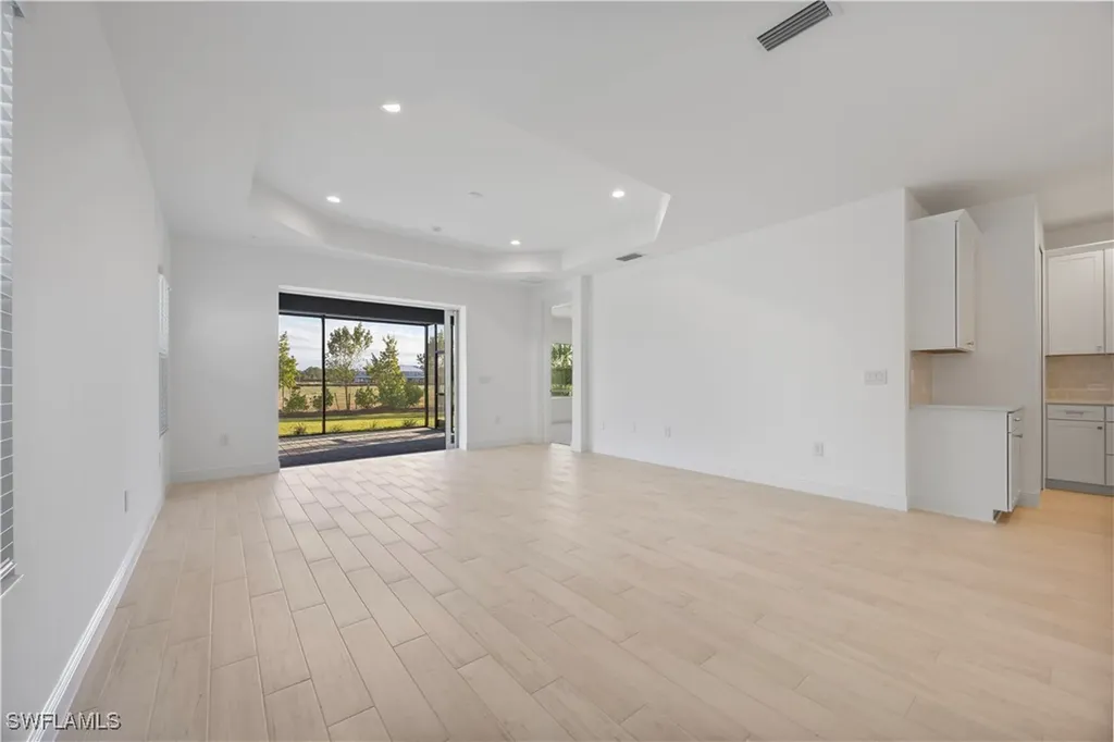 4580 Skysail Drive Naples FL 34120