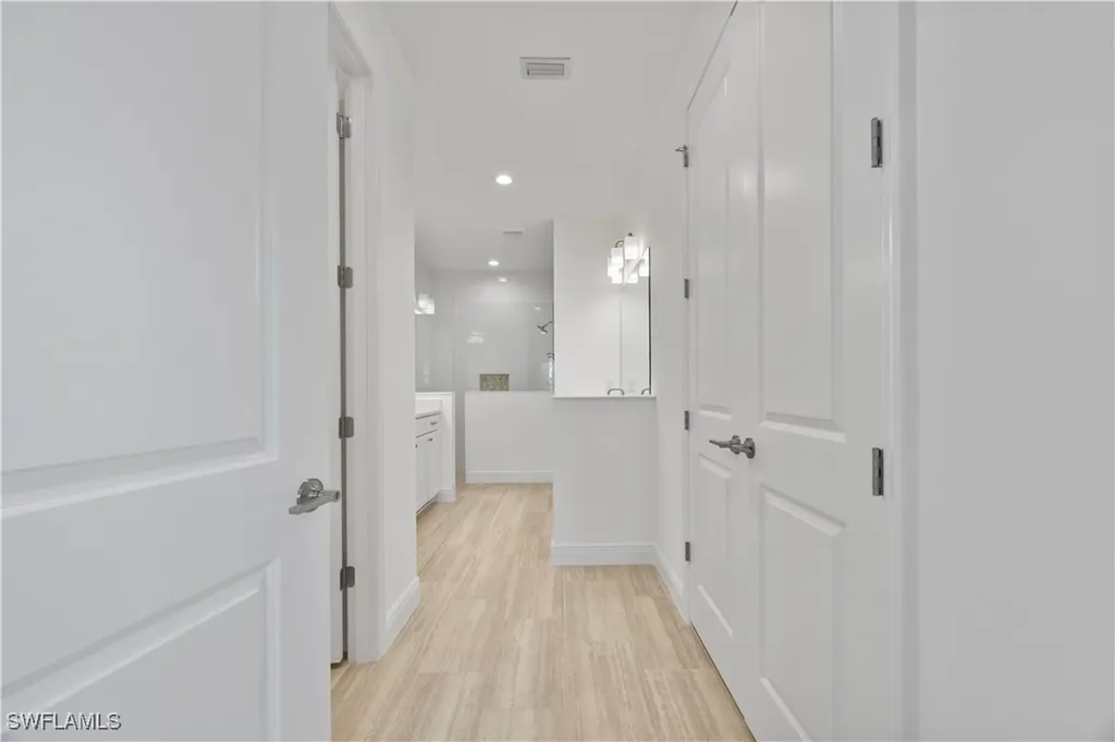 4580 Skysail Drive Naples FL 34120