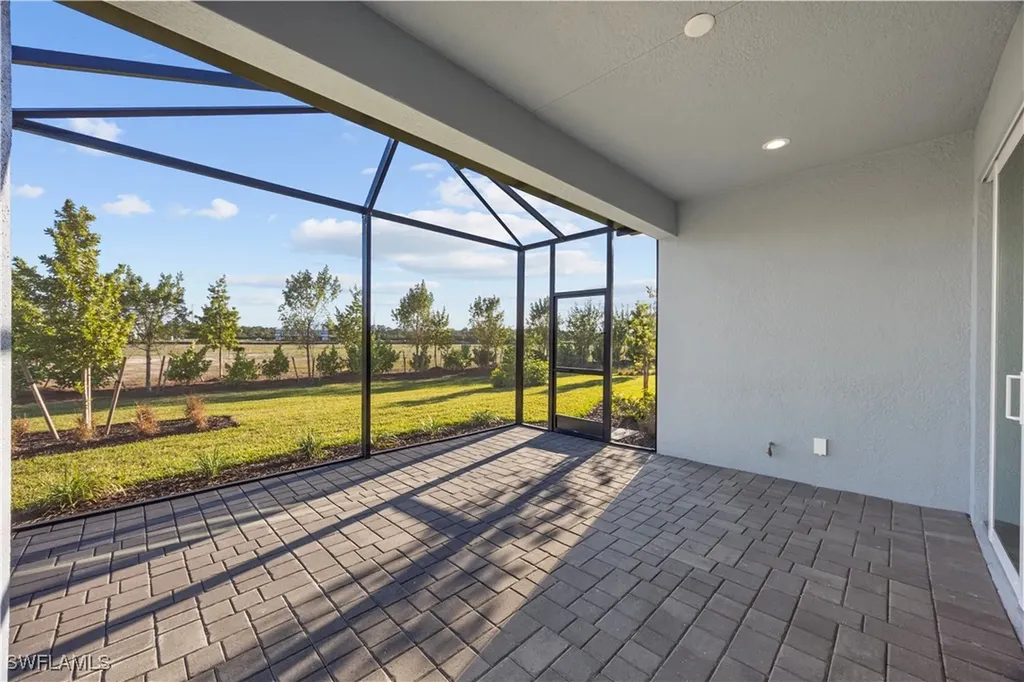 4580 Skysail Drive Naples FL 34120