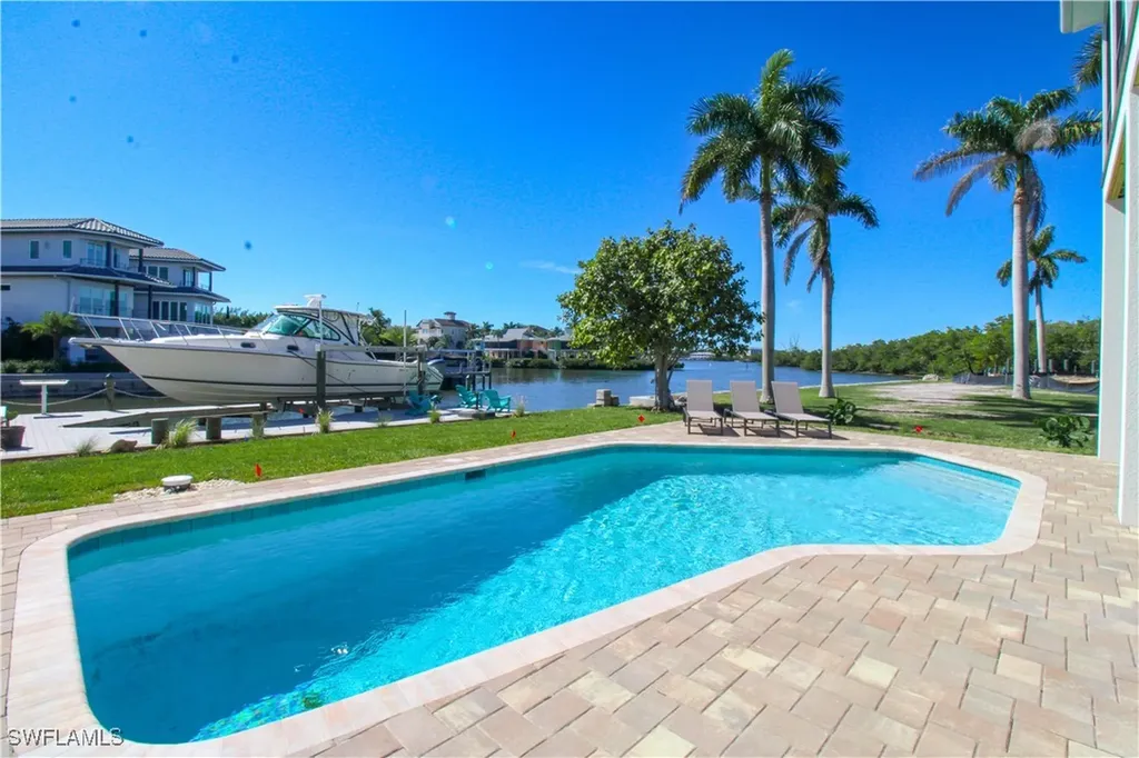 4879 Esplanade Street Bonita Springs FL 34134