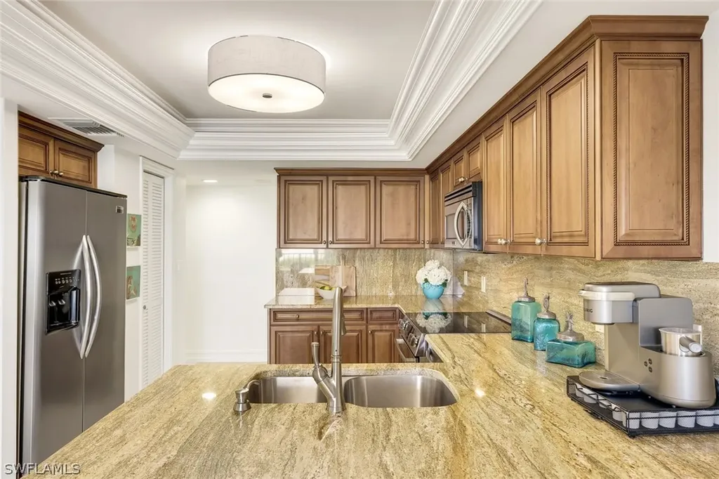 4451 Gulf Shore Boulevard N Naples FL 34103