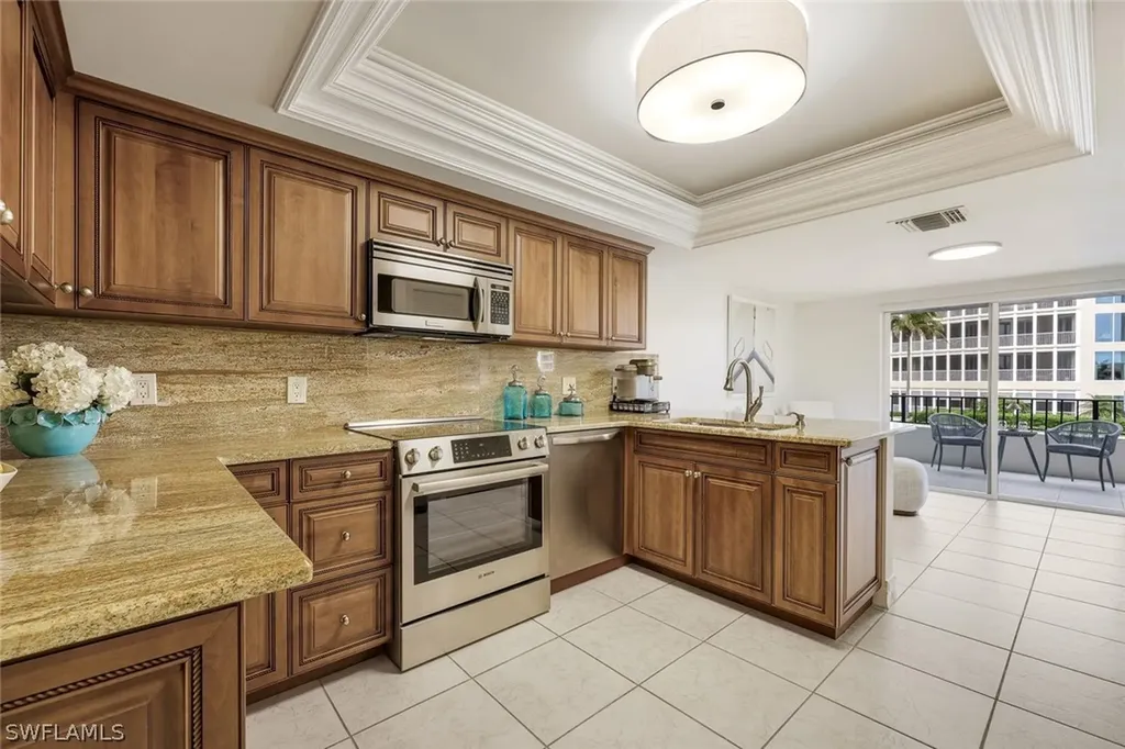 4451 Gulf Shore Boulevard N Naples FL 34103