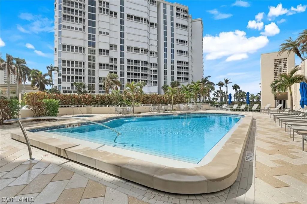 4451 Gulf Shore Boulevard N Naples FL 34103