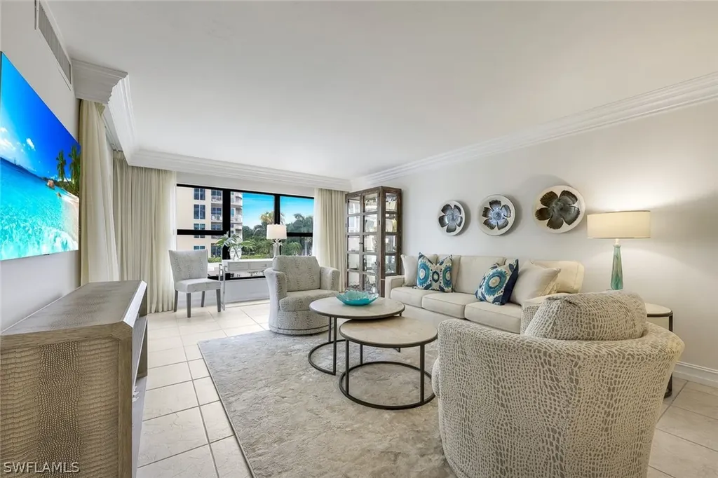 4451 Gulf Shore Boulevard N Naples FL 34103