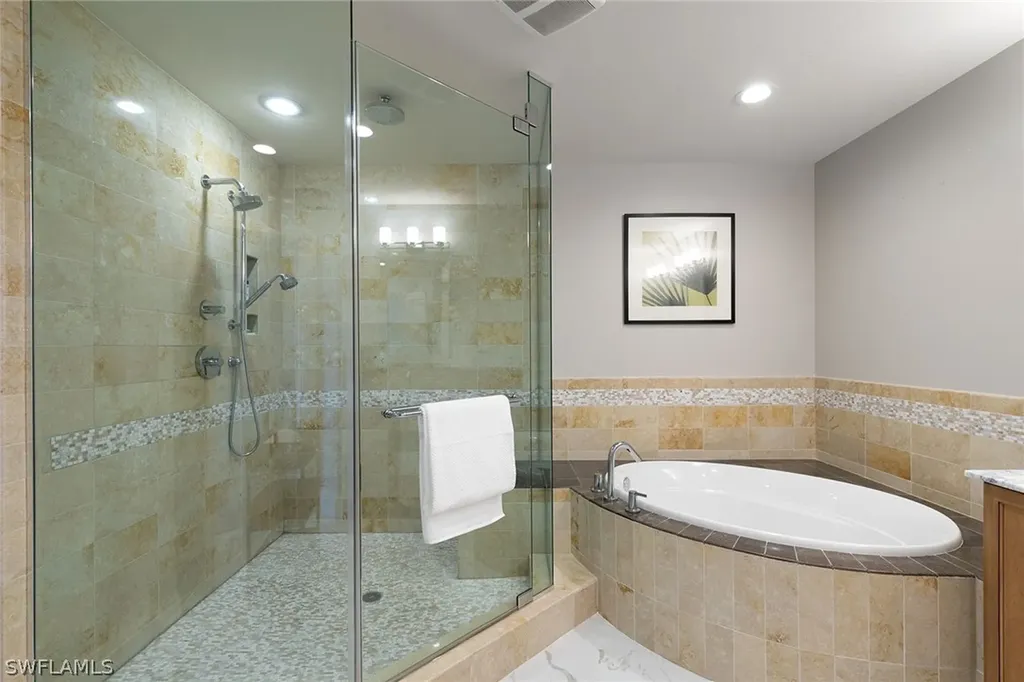 9123 Strada Place Naples FL 34108