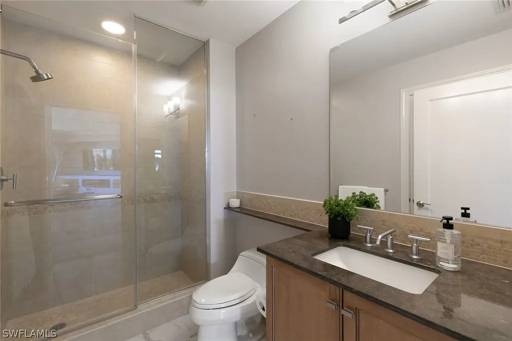 9123 Strada Place Naples FL 34108