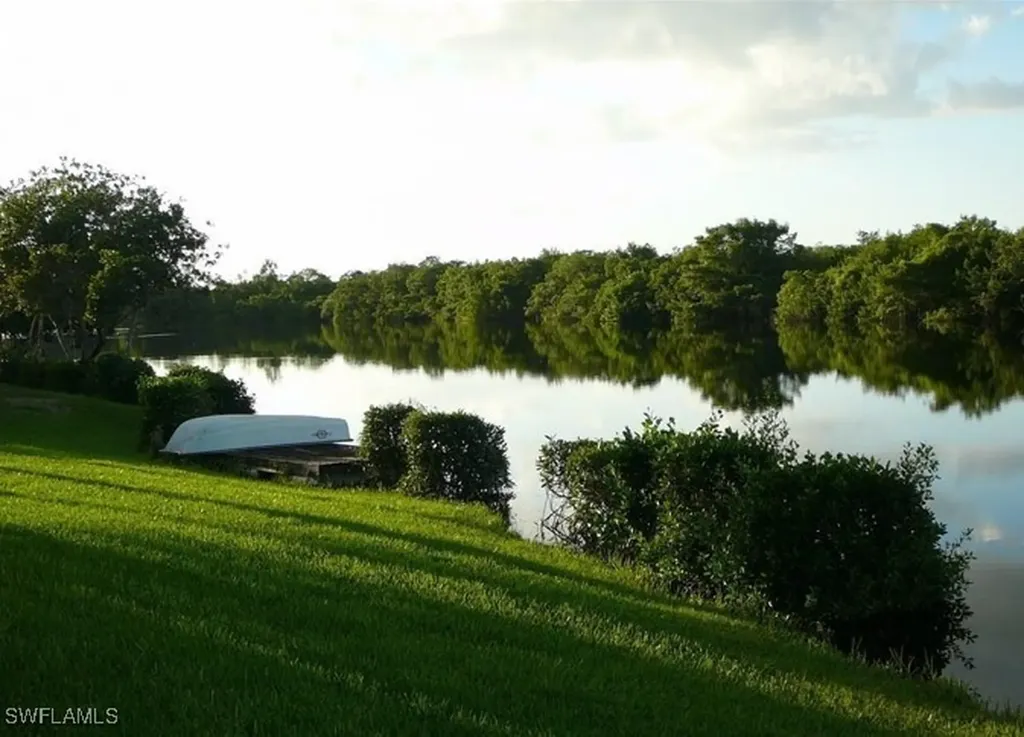 1315 Mainsail Drive Naples FL 34114