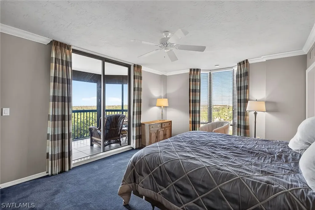 6075 Pelican Bay Boulevard Naples FL 34108
