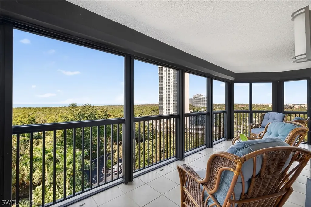 6075 Pelican Bay Boulevard Naples FL 34108
