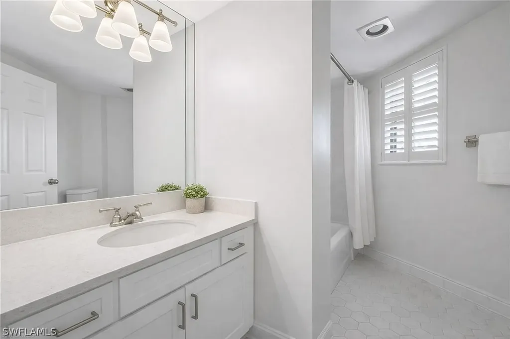 6075 Pelican Bay Boulevard Naples FL 34108